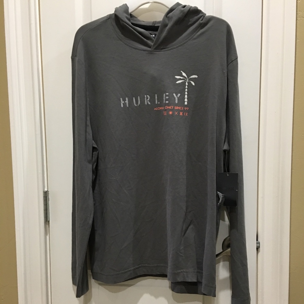 Hurley Men’s long sleeve shirt